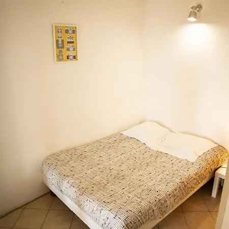 Maison Bleu Avril - Gard Holiday home Saint-Nazaire (Gard)