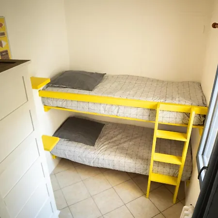 Holiday home Maison Bleu Avril - Gard Saint-Nazaire (Gard)