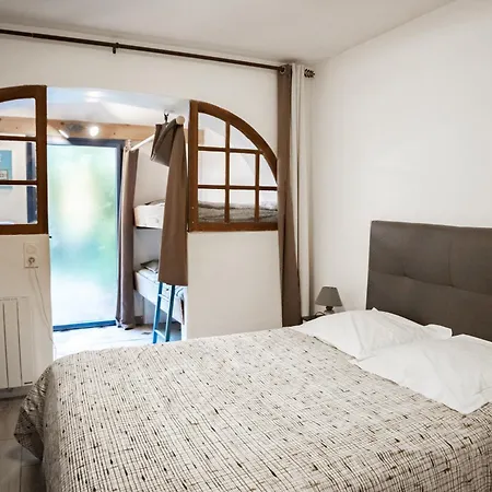 Maison Bleu Avril - Gard Saint-Nazaire (Gard)