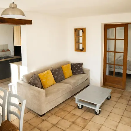 Vakantiehuis Maison Bleu Avril - Gard Saint-Nazaire (Gard)